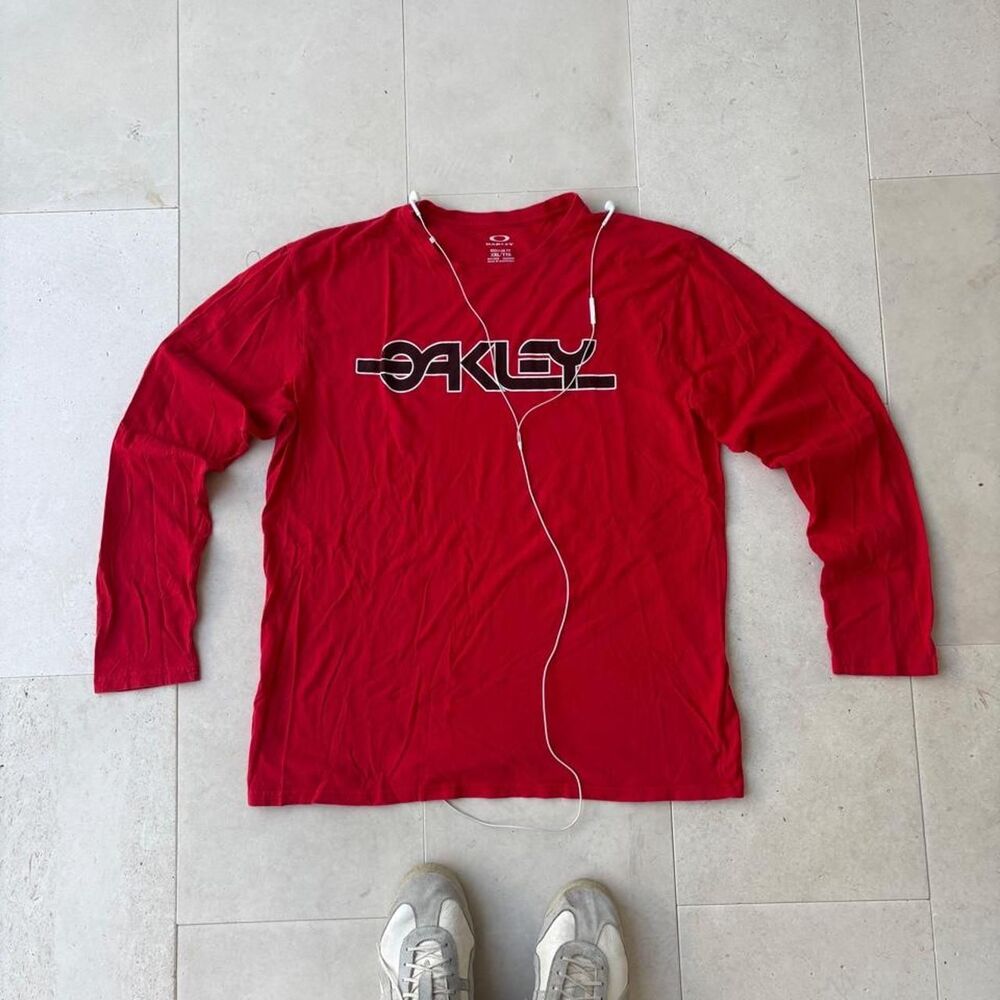 Y2K Oakley Red Long-Sleeve